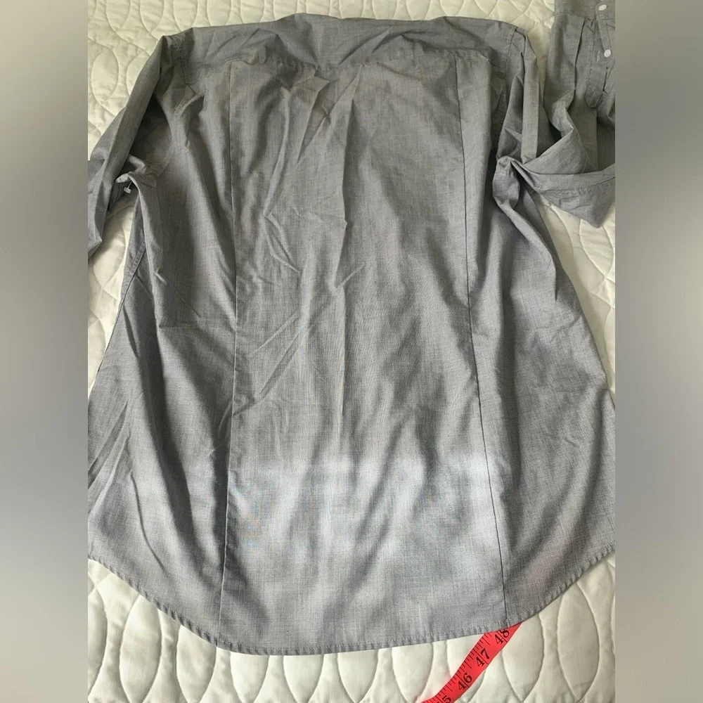 #13 H&M Slim Fit, Easy Iron button-up dress shirt. Size XL - Picture 2 of 5